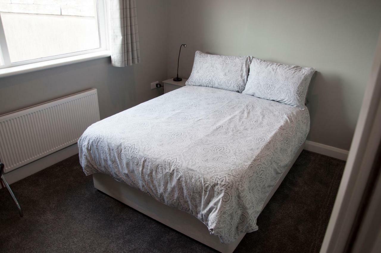 The Square Guest Apartment Stewartstown Esterno foto