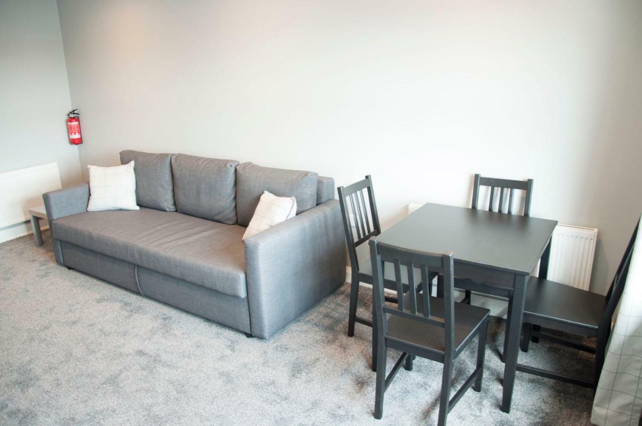 The Square Guest Apartment Stewartstown Esterno foto